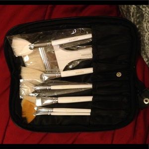 Marianna Brushes